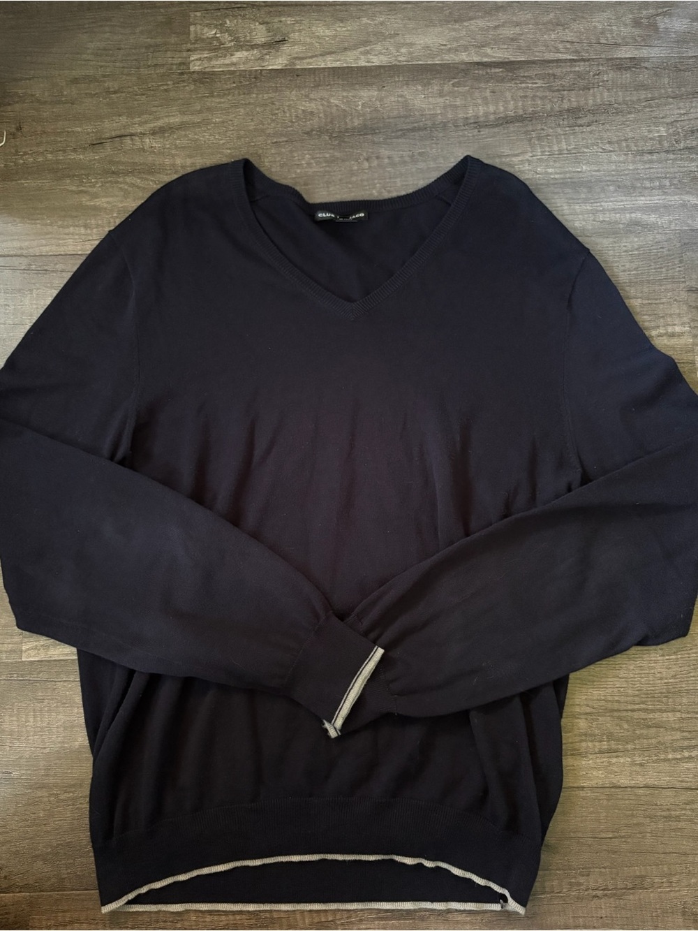 Club Monaco Men's V-Neck Sweater in Dark Navy
